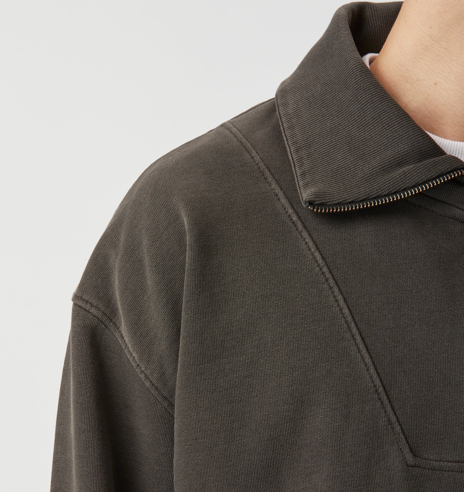 Oxford Pullover - Washed Black