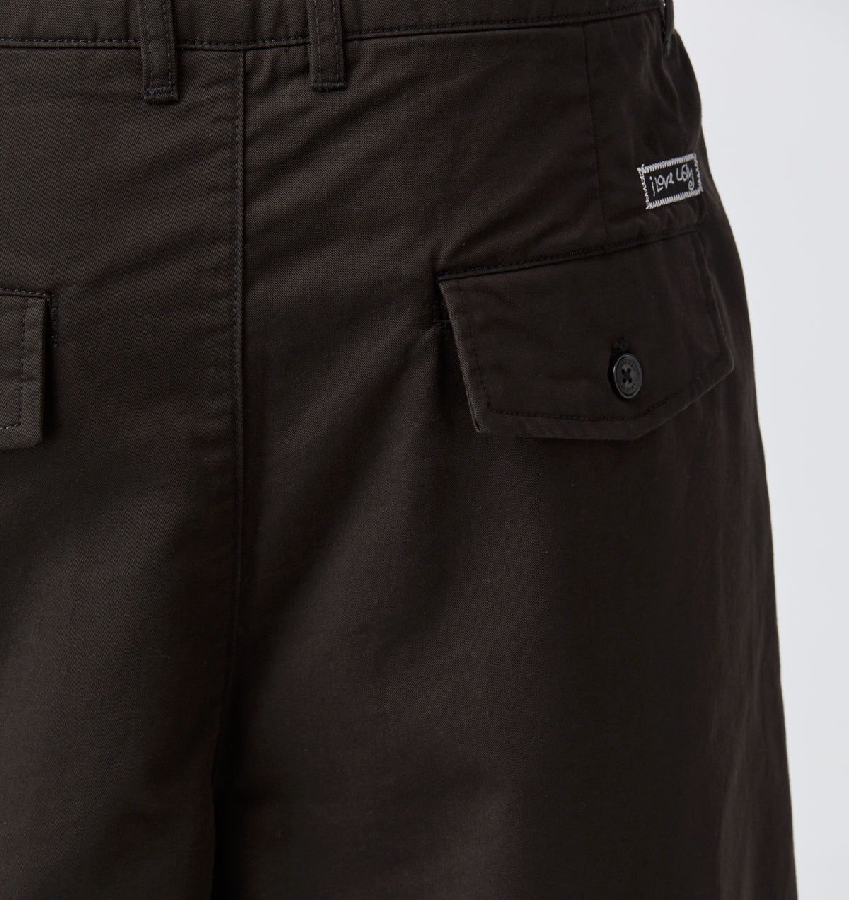 Wide Pleat Short - Black