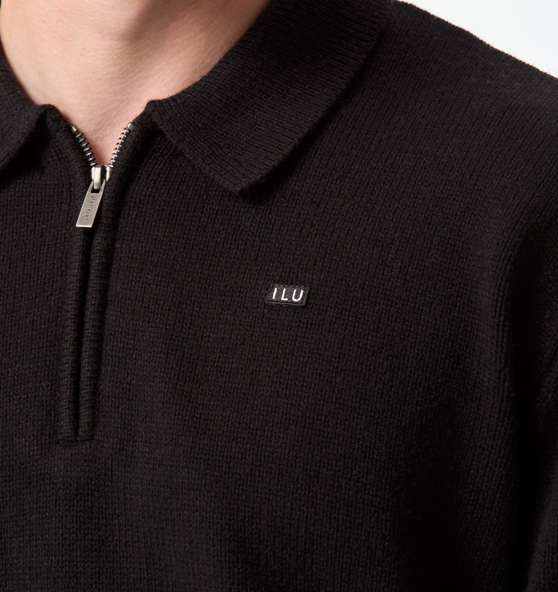Knit Mario Pullover - Black