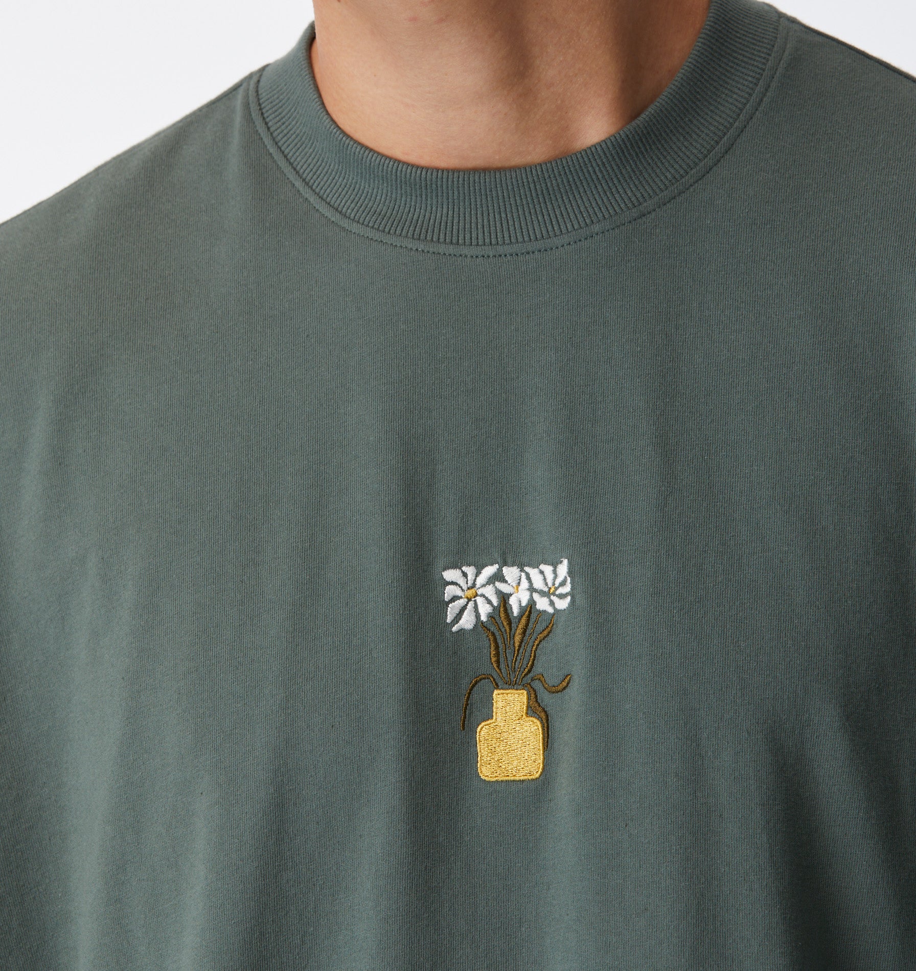 Floral Box Tee - Smokey Green