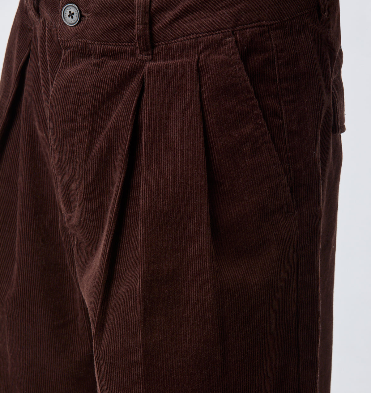 Wide Pleat Short - Espresso Cord