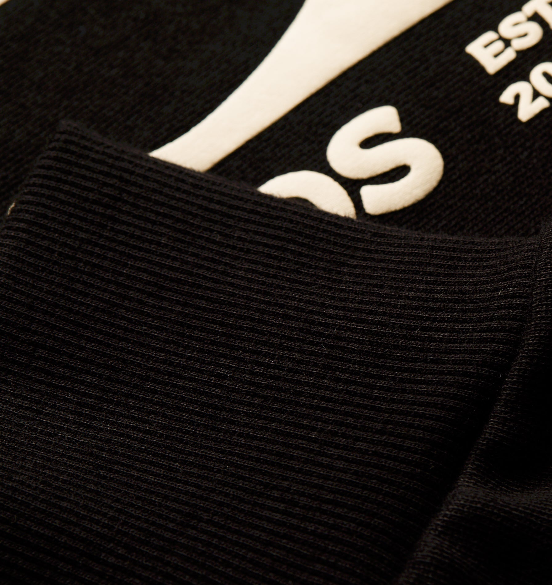 Expect Nothing Box Hood 2.0 - Black