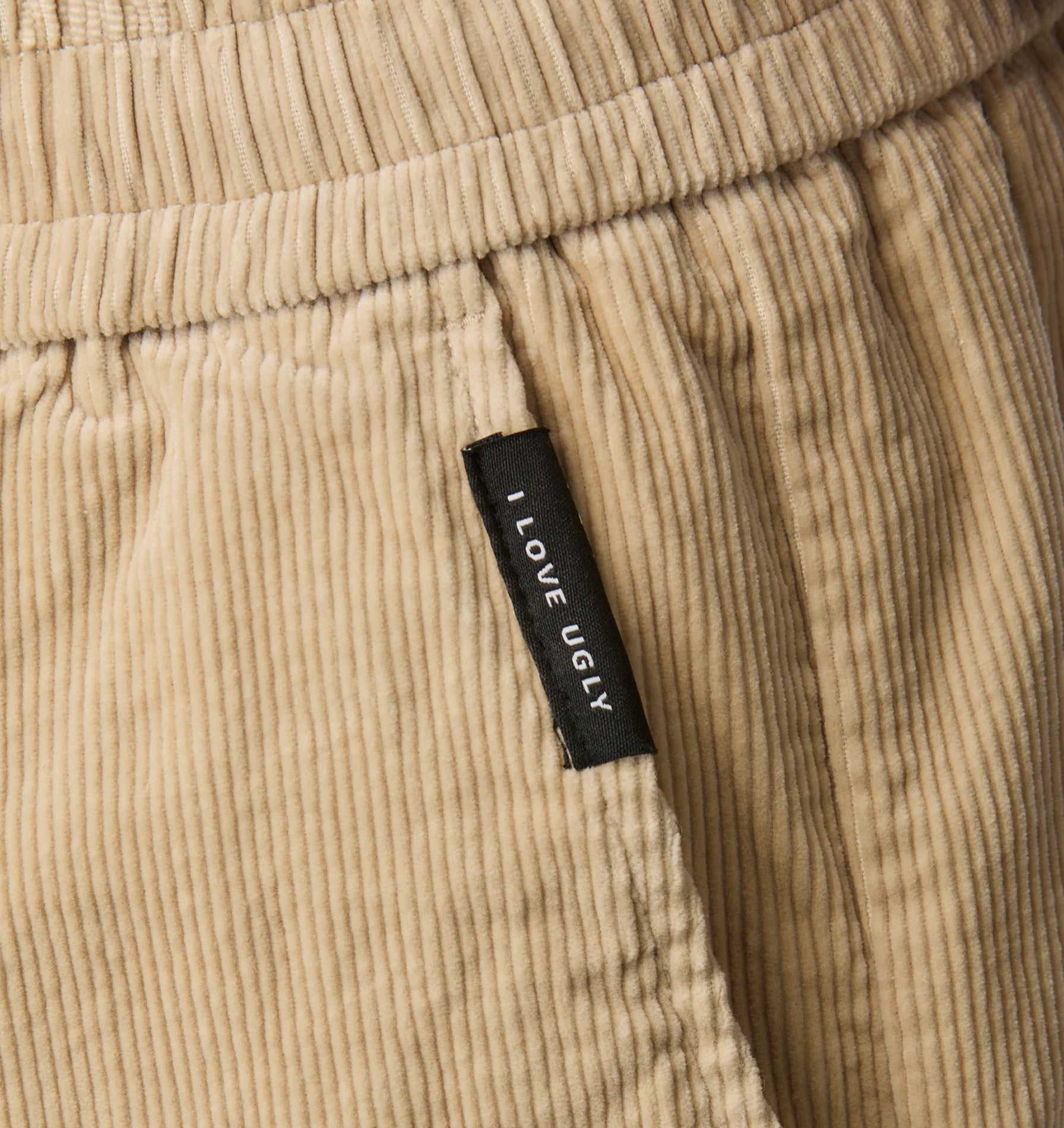 Michael Pleat Cord Short - Sand