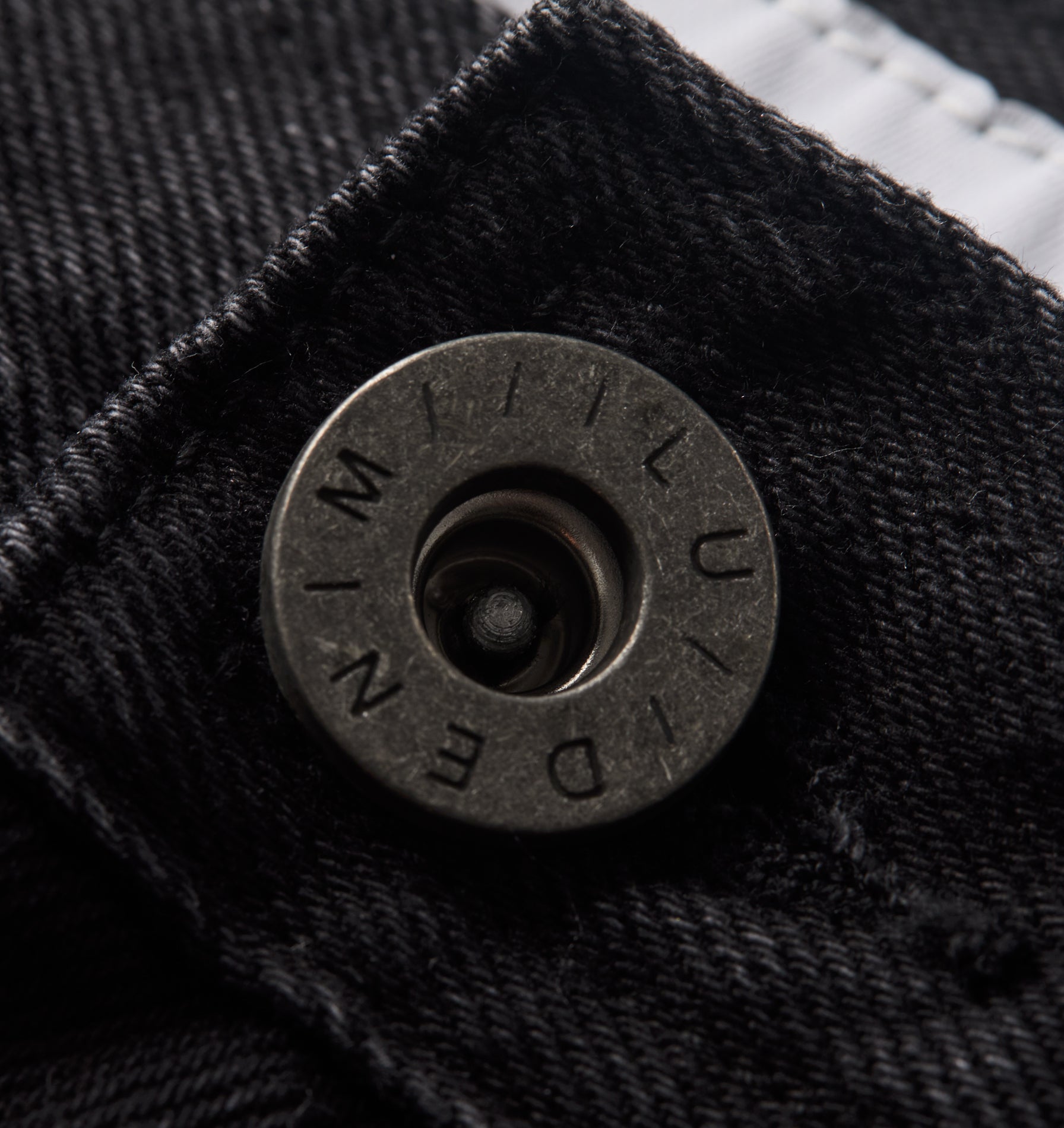 Clean Carpenter Short - Washed Black