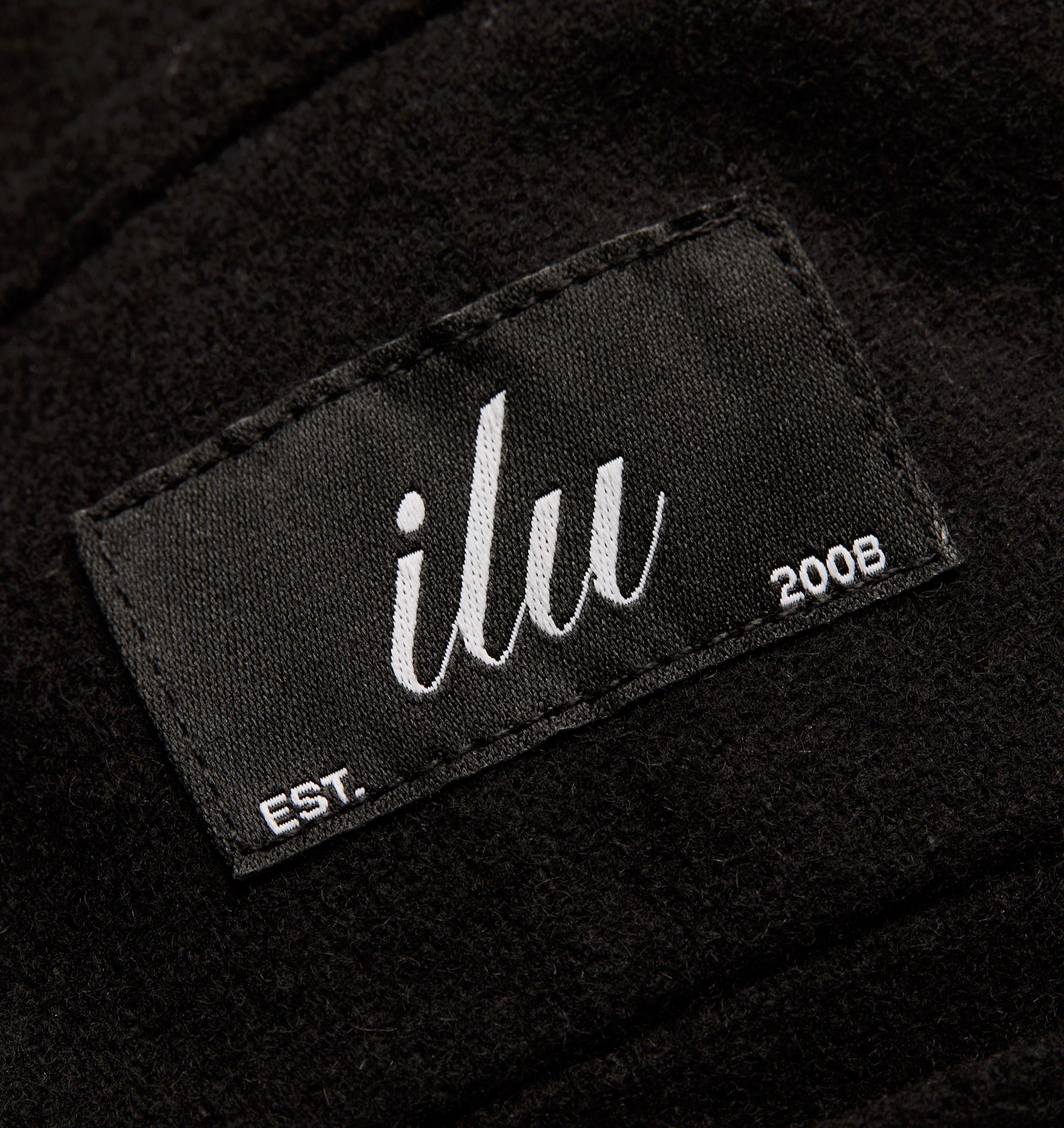 Slim Kobe Pant - Regular - Black Wool