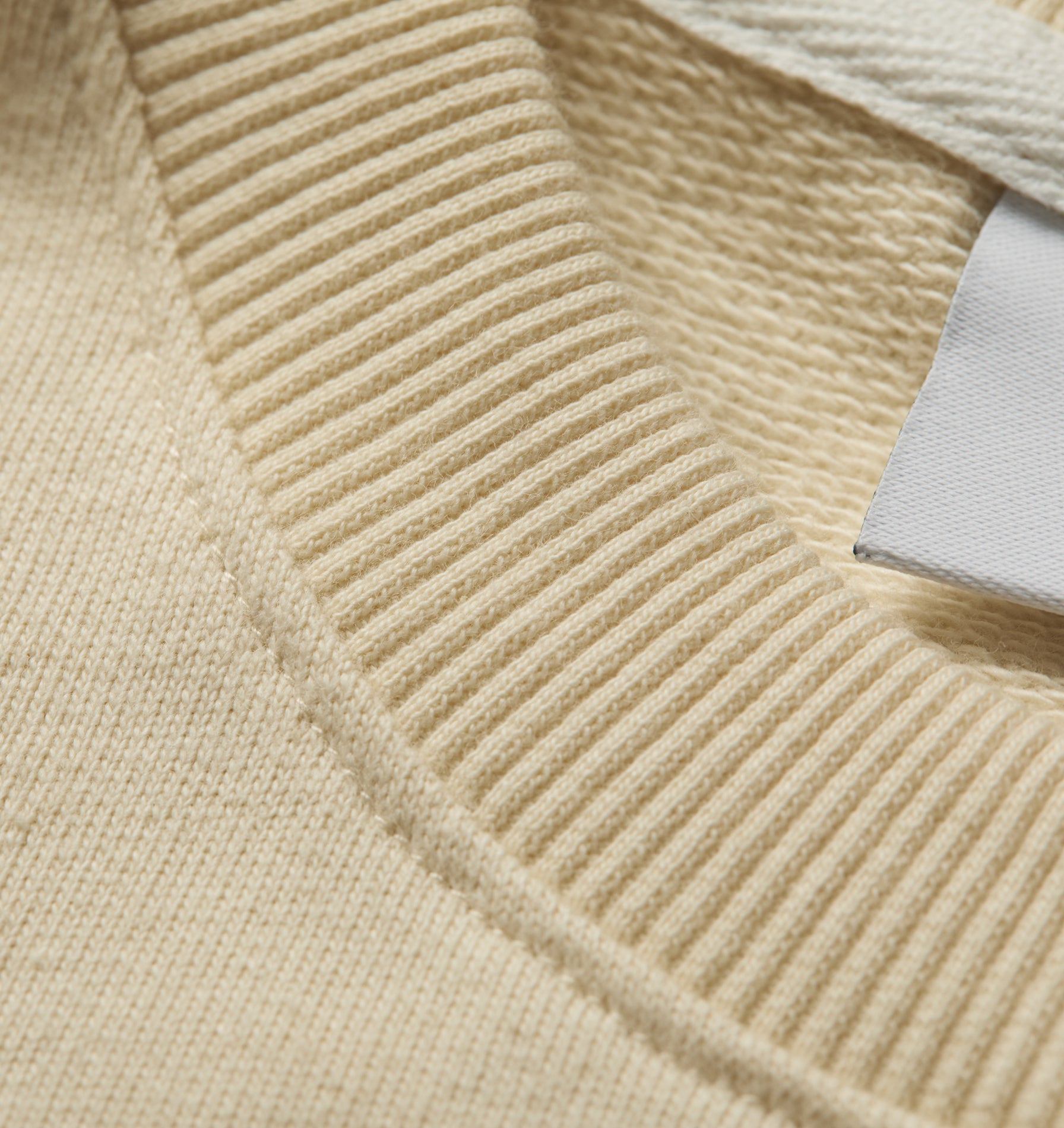 Heavy Lewi Tee - Off White