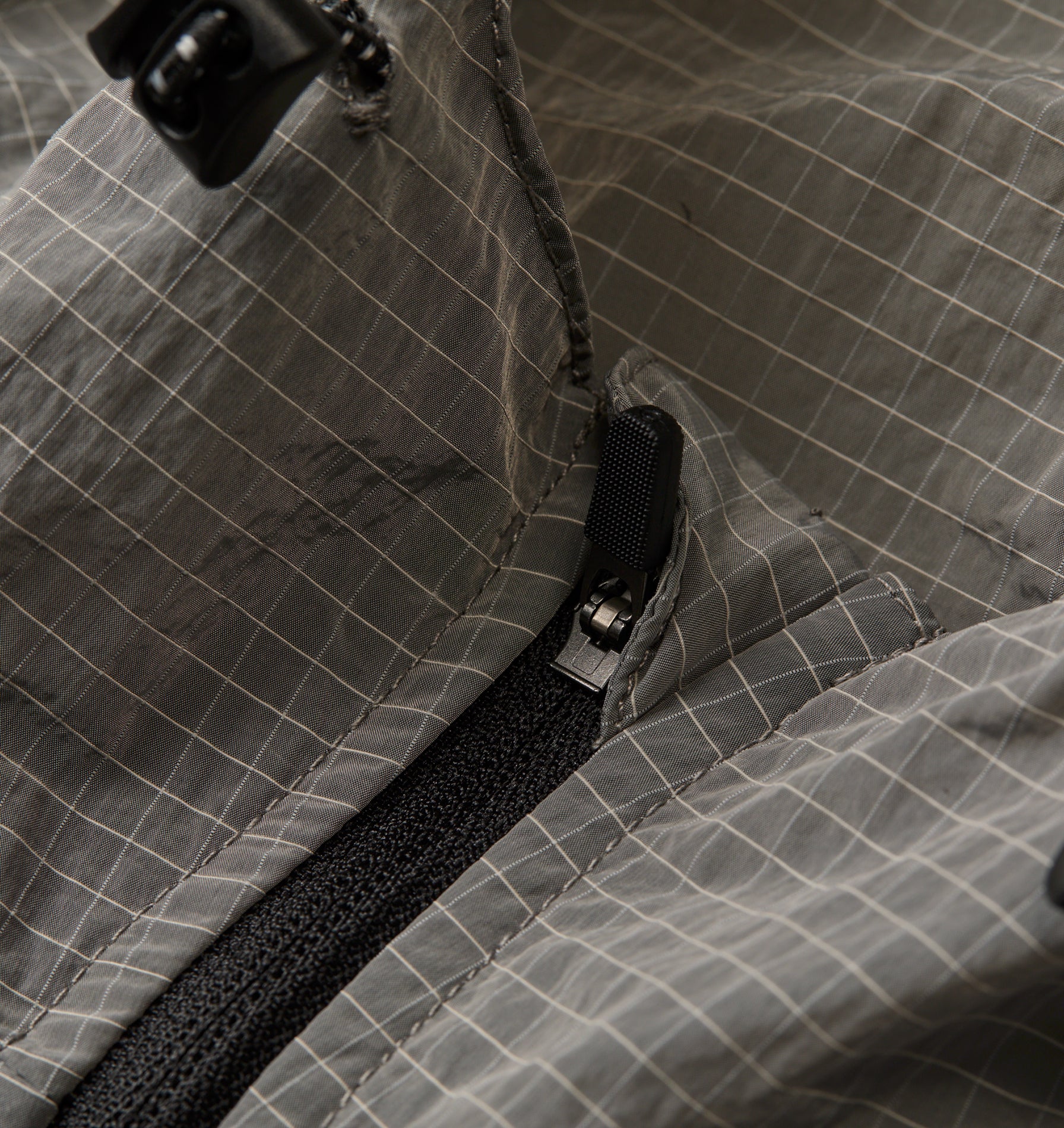 Active Ripstop Windbreaker - Grey