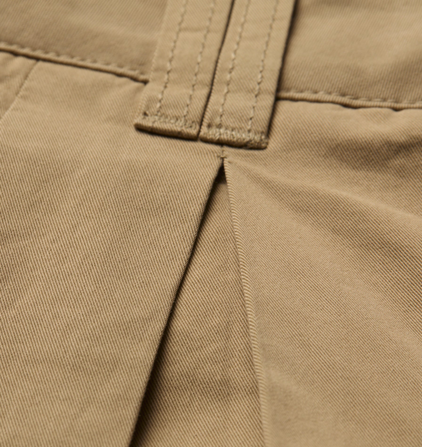 Wide Pleat Short - Sandstone