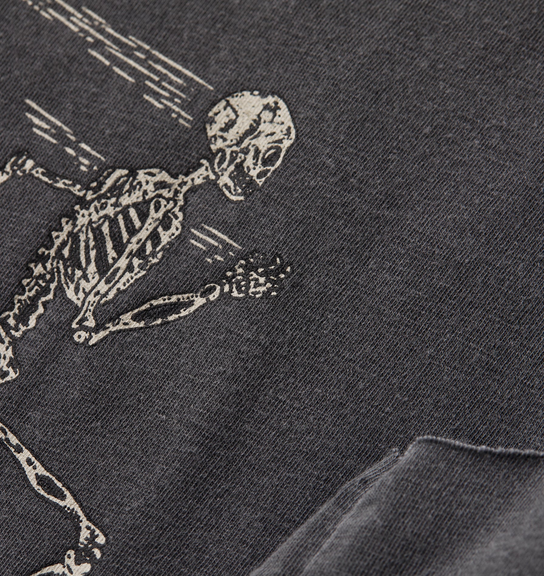 Skeleton Cotton Active Crop Tank - Washed Black