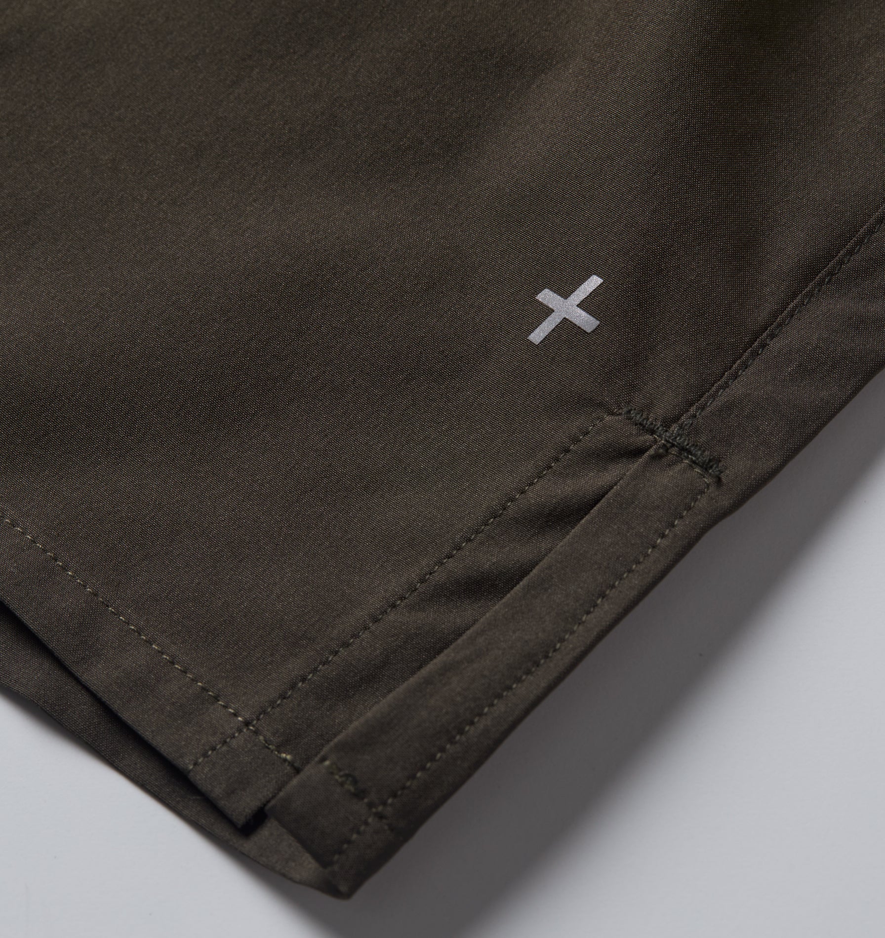Active 7 inch Core Short - Khaki