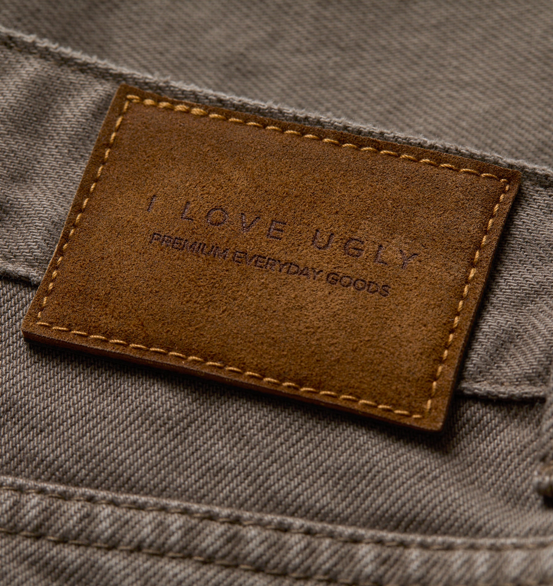 Cropped 90s Denim - Mocha