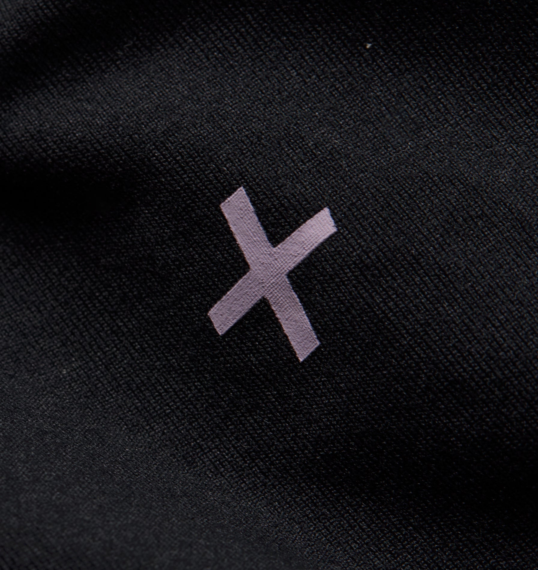 Liquified Active Crop Tee - Black