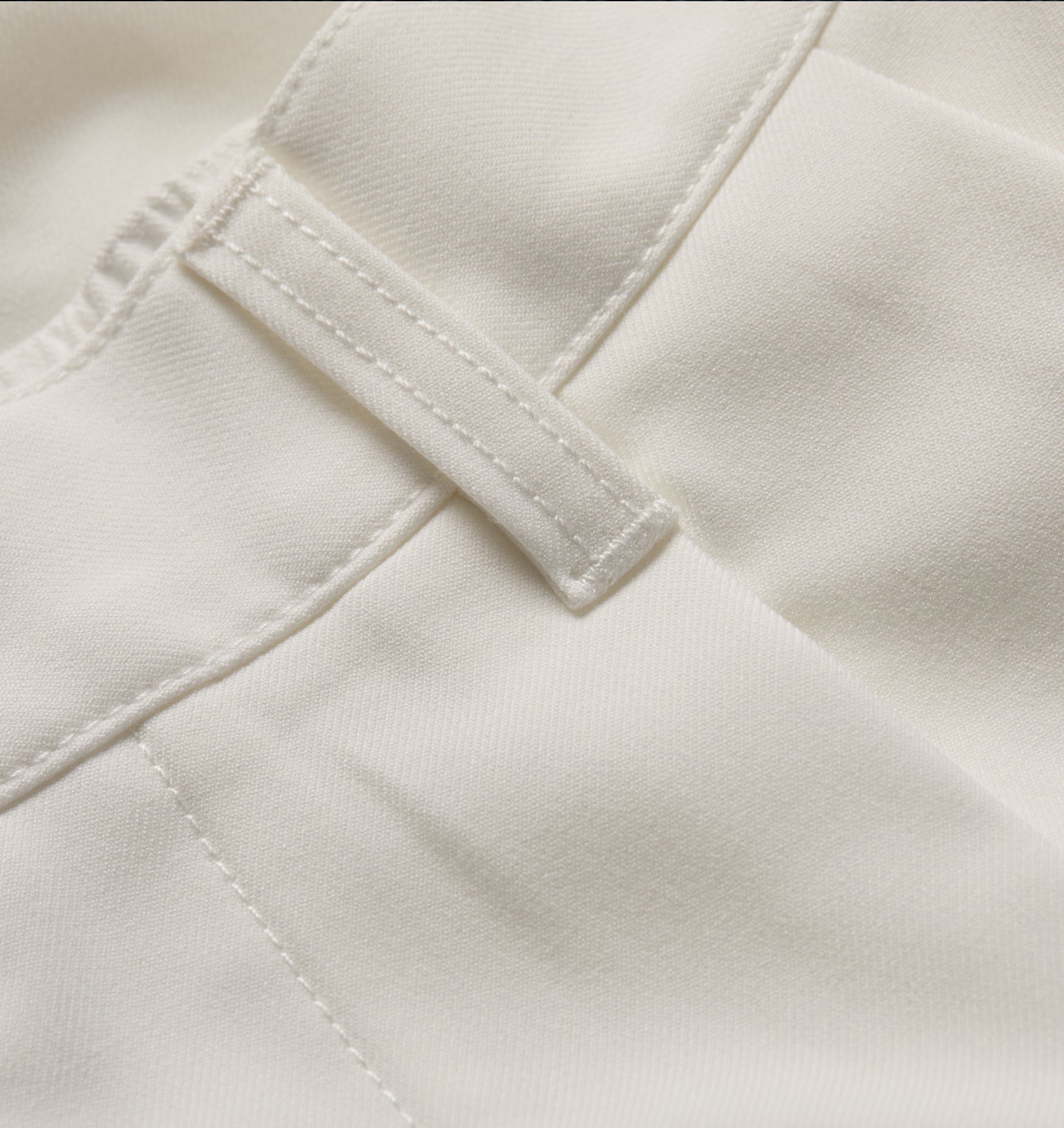 Alby Pleated Short - Off White