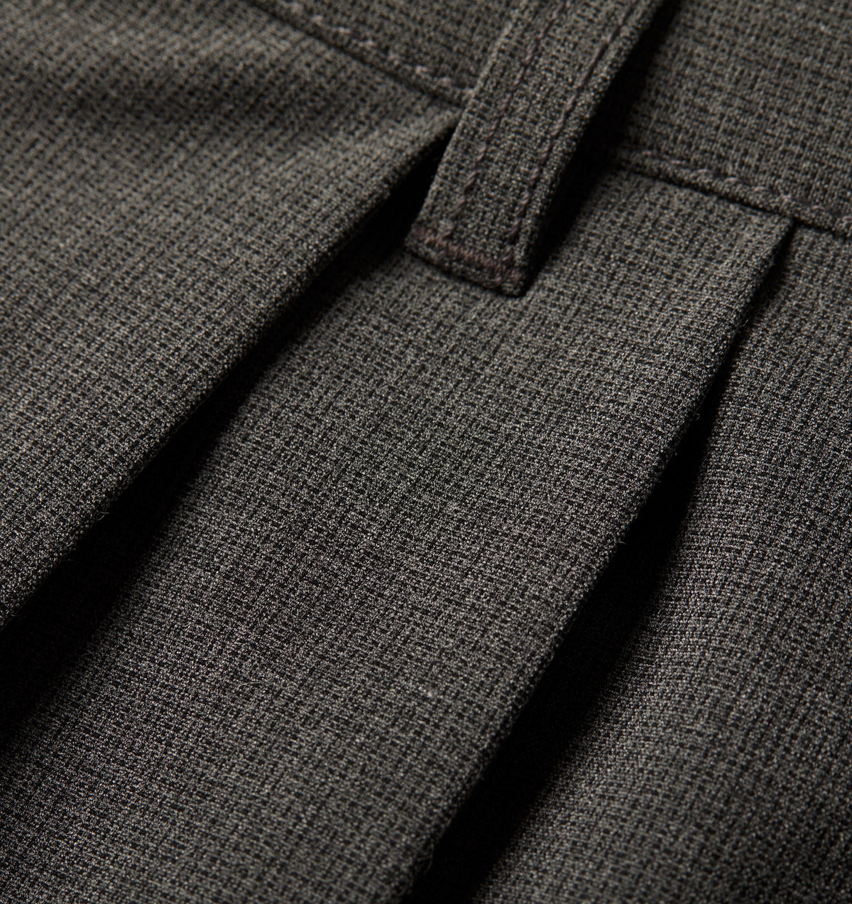 Quincy Pleated Short - Charcoal Mini Check